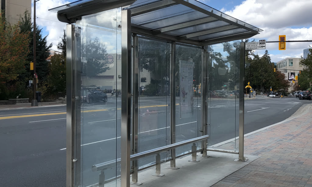 Bus stop shelter